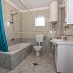 With Parking Space - Rab - 17873 Daire