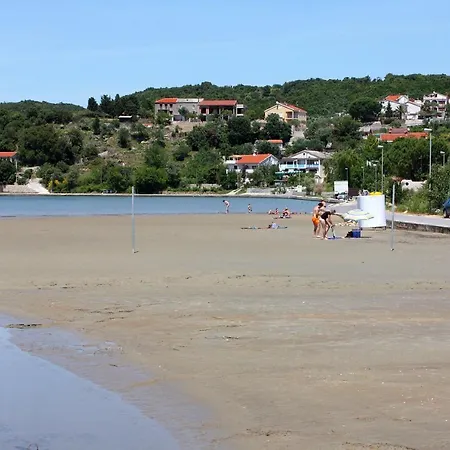 Apartment With Parking Space Kampor, Rab - 17873 *